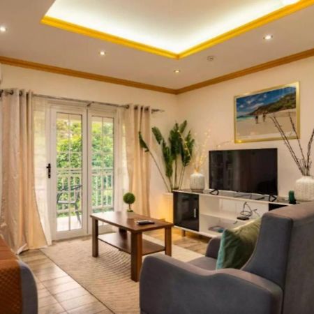 Paradise Breeze Apartment Misere Luaran gambar