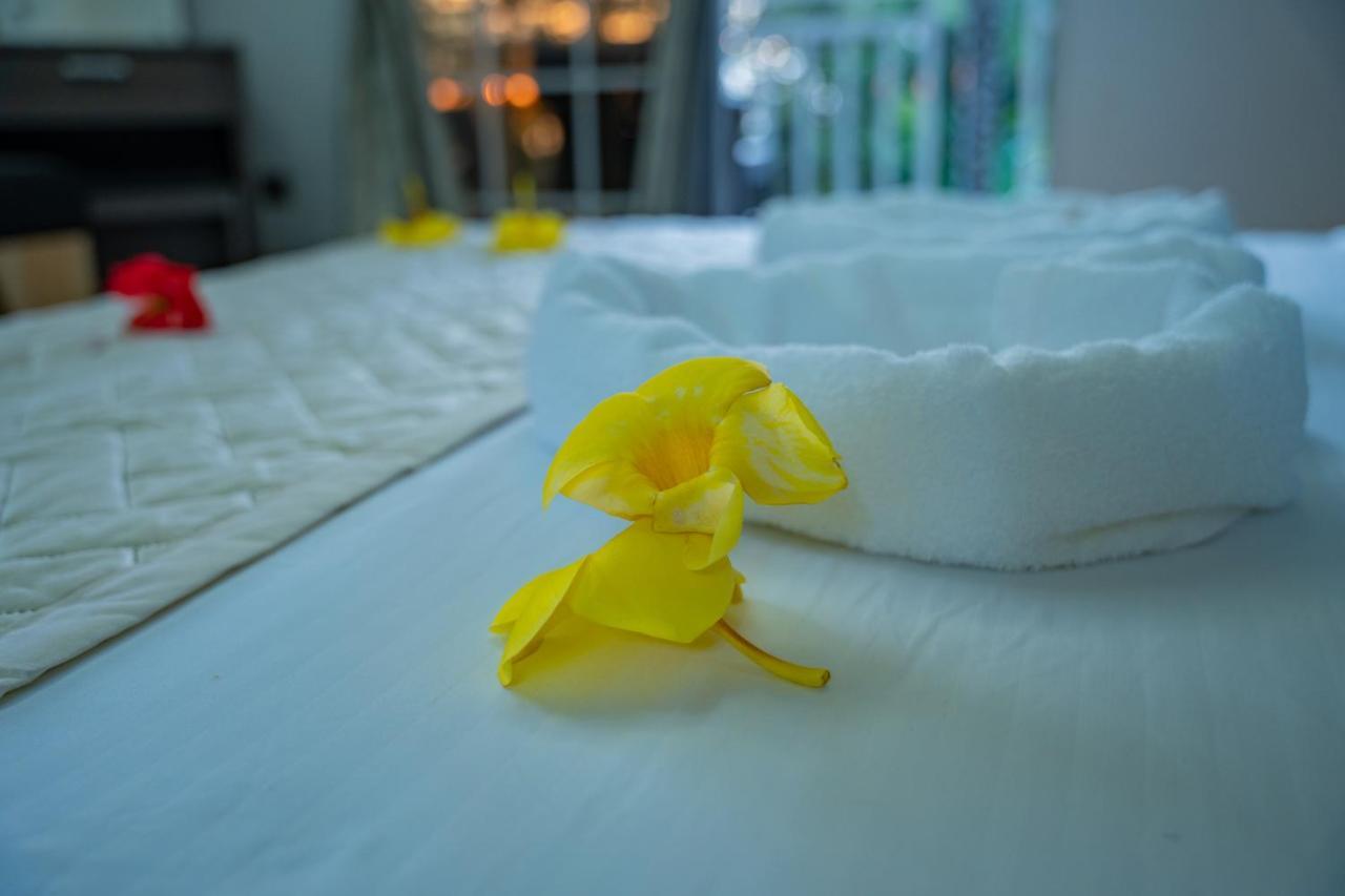 Paradise Breeze Apartment Misere Luaran gambar