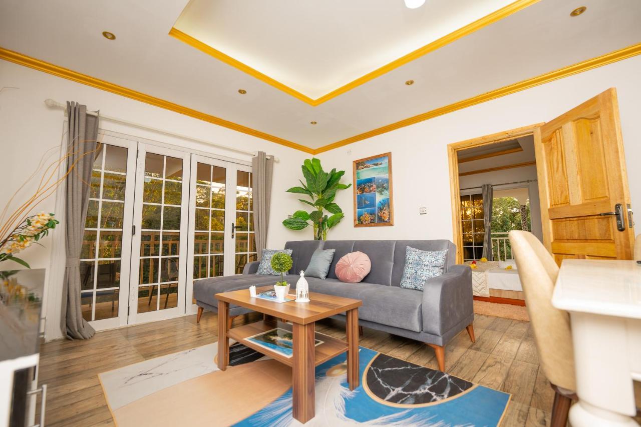 Paradise Breeze Apartment Misere Luaran gambar