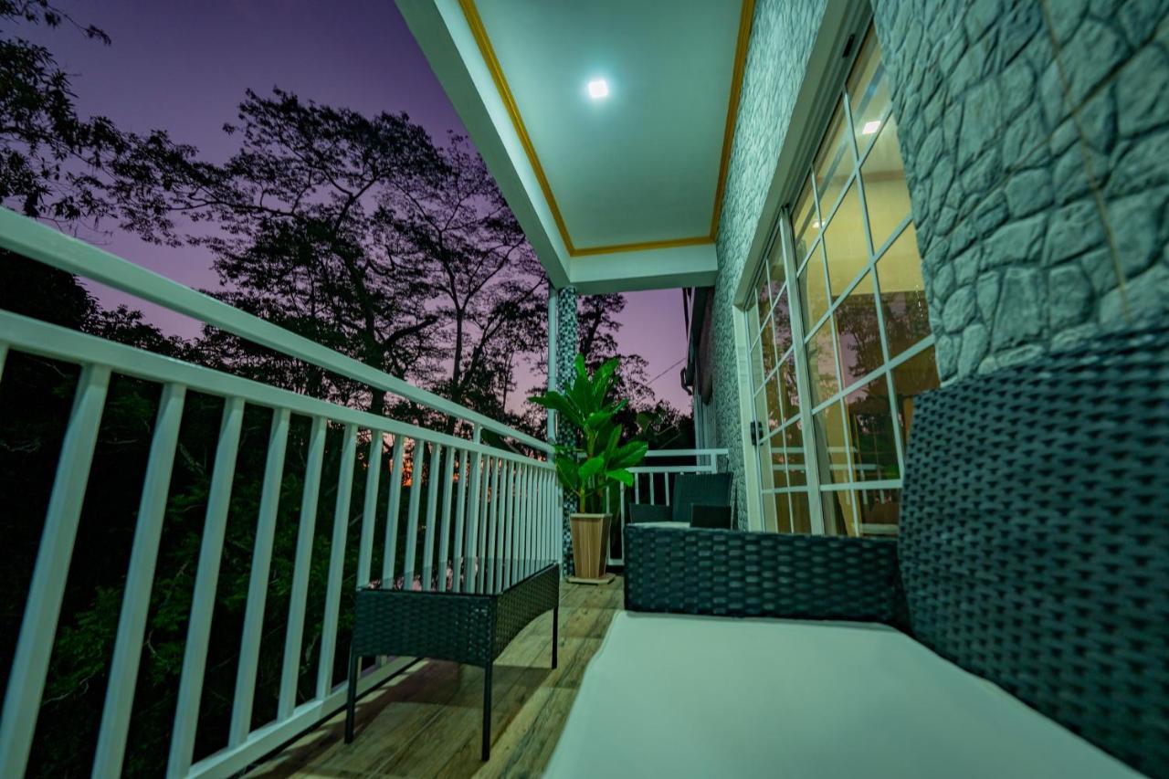 Paradise Breeze Apartment Misere Luaran gambar