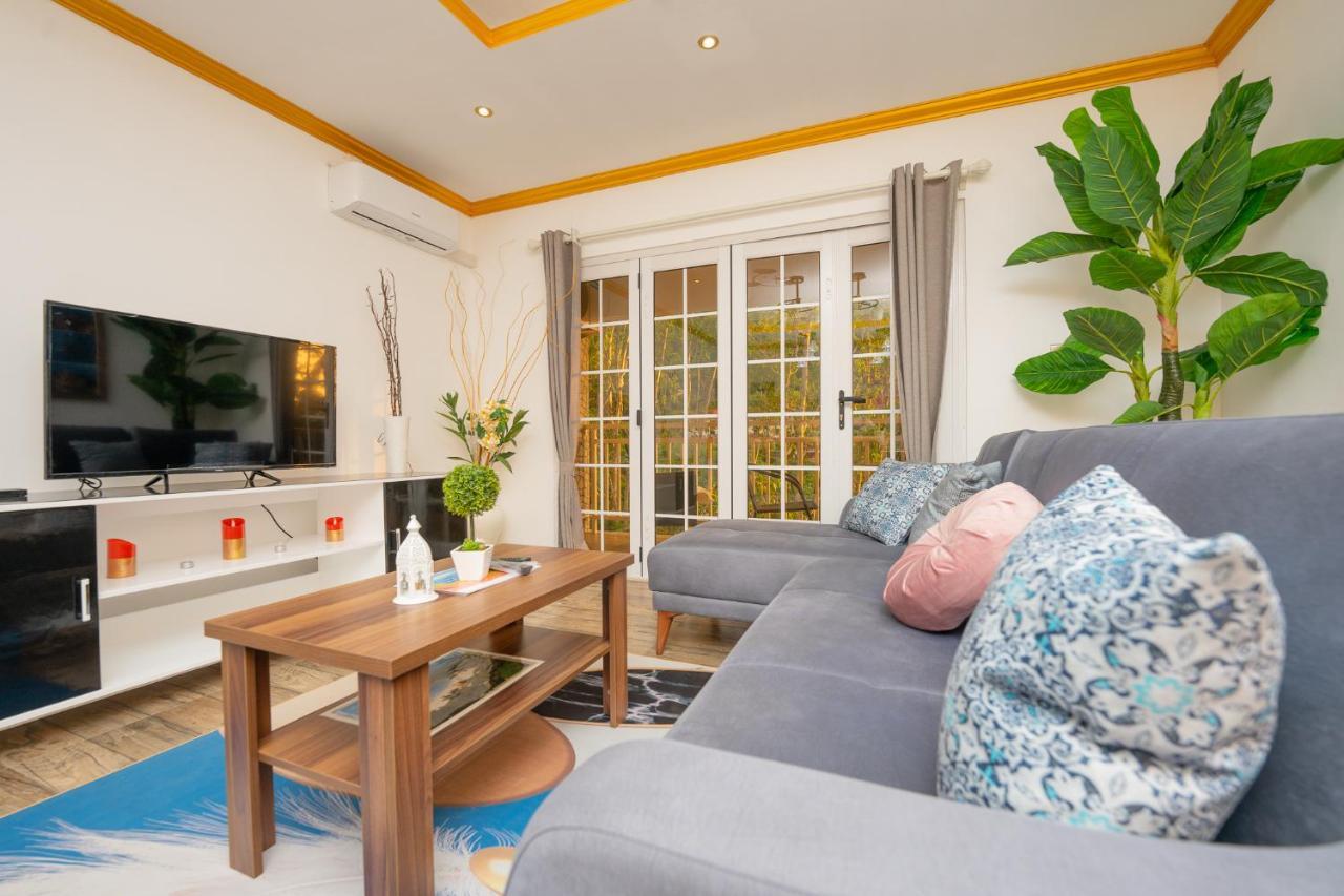 Paradise Breeze Apartment Misere Luaran gambar