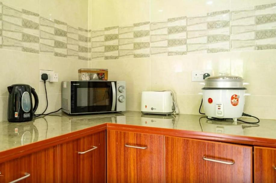 Paradise Breeze Apartment Misere Luaran gambar