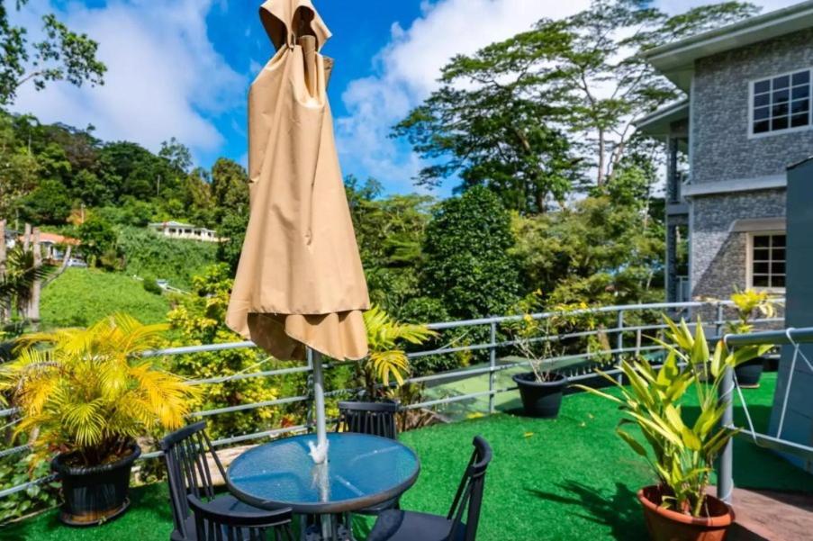Paradise Breeze Apartment Misere Luaran gambar