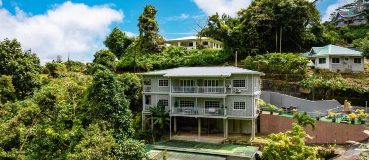 Paradise Breeze Apartment Misere Luaran gambar